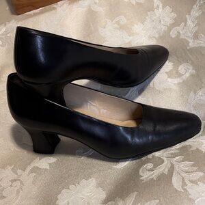 Classic Black Women's Pumps